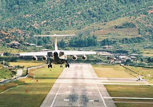 Aeroporto de Paro no Butão