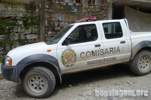 Viatura de Policia em Aguas Calientes - Macchu Picchu