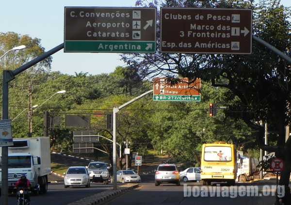 Sinalização de trânsito de Foz do Iguaçu - Saída para a Argentina
