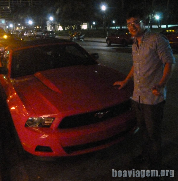 Mustang Vermelho na Ocean Drive