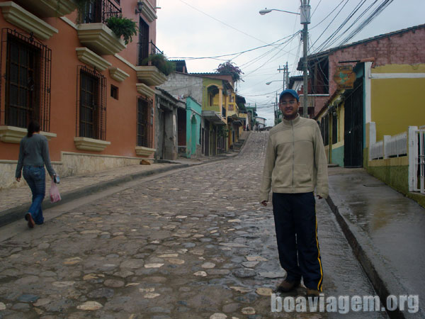 Em uma rua na cidade de Cópan - Honduras
