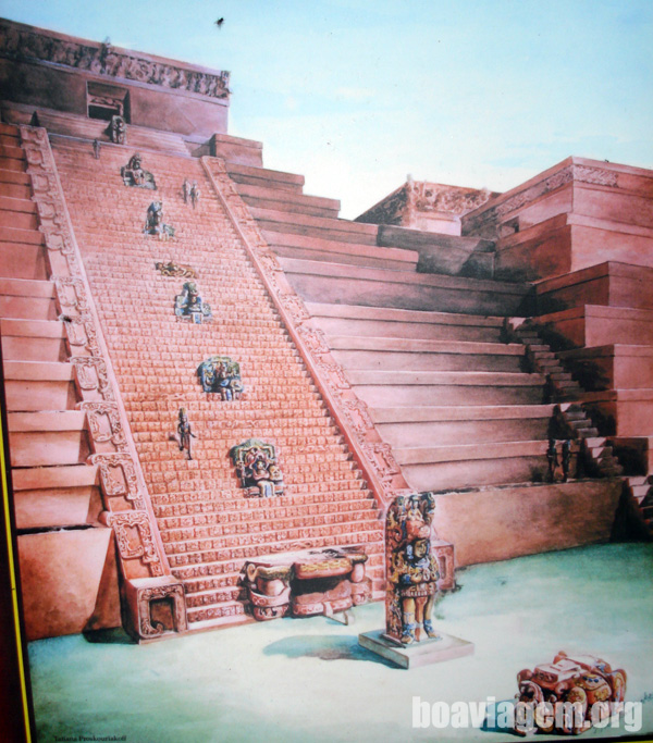 Como era a principal pirâmide nos tempos de glória dos Maias