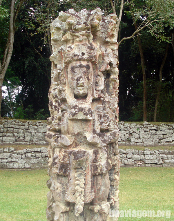 Mais um dos altares de Copán