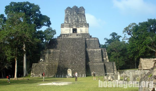 A capital do Império Maia - Tikal