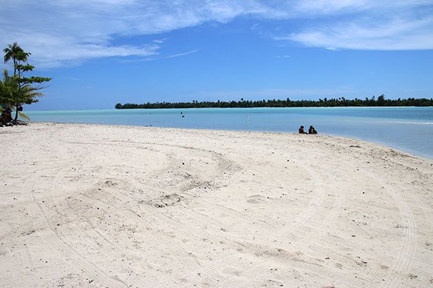 A faixa de areia principal de Tereia Beach