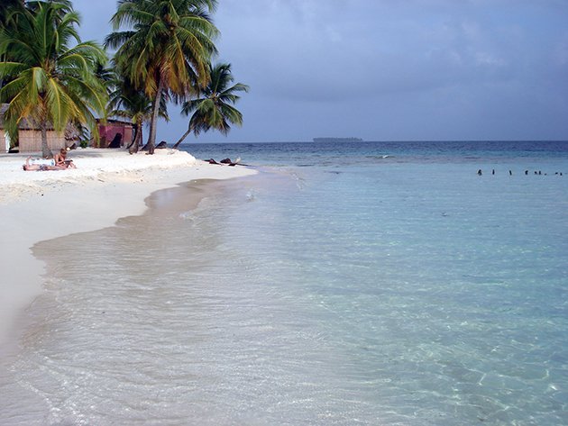 Algumas das ilhas baratas para viajar em San Blás, Caribe Panamenho