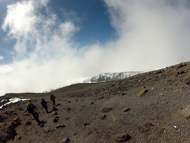 Topo do Kilimanjaro - África