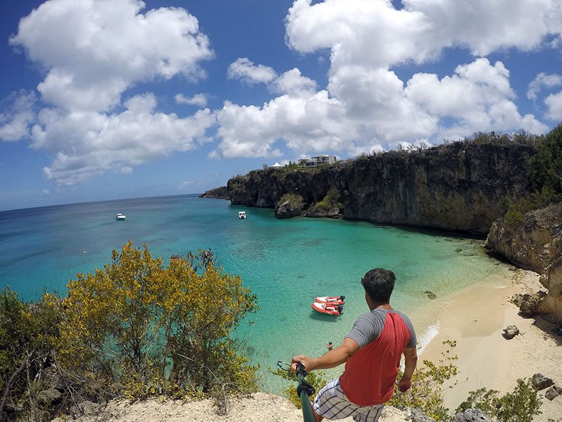 Uma das baías mais lindas do Caribe - Little Bay em Anguilla