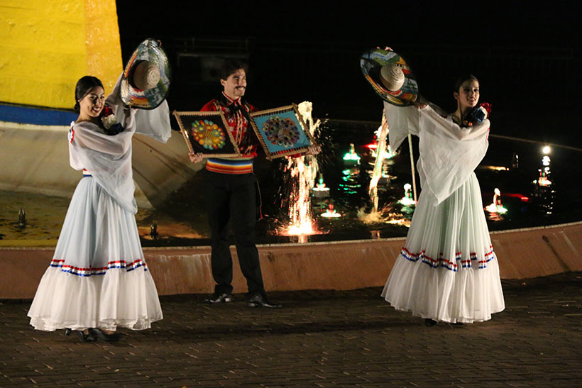 Polca, danças paraguaias em Foz
