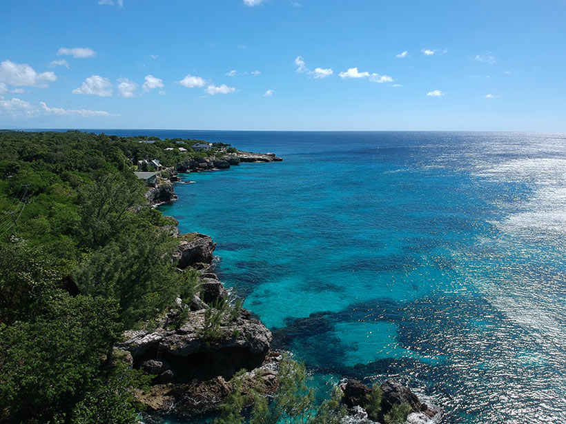 Vista incrível dos cliffs de West End, na Jamaica