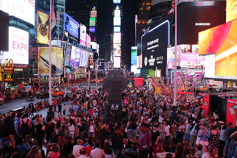 Times Square tem de tudo: até gratuidades!