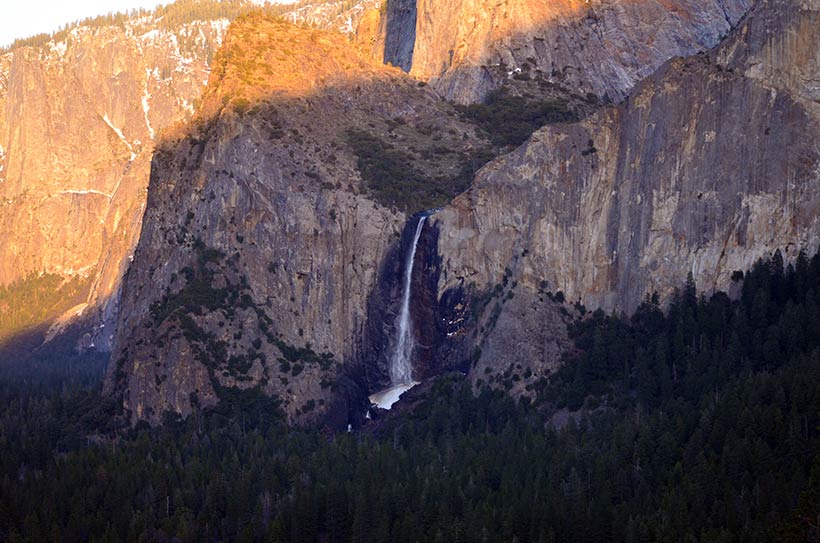 Cachoeira no Yosemite National Park