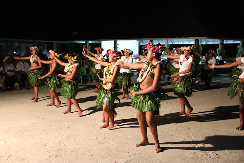 Dança típica da Polinésia Francesa