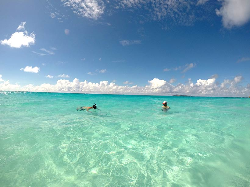 Mergulhando no mar paradisíaco das Seychelles