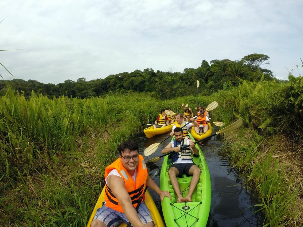 Passeio de barco no Panamá