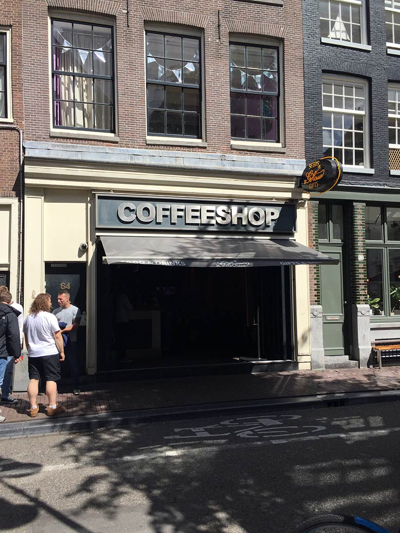 Cofeeshop na Capital da Holanda, Amsterdam